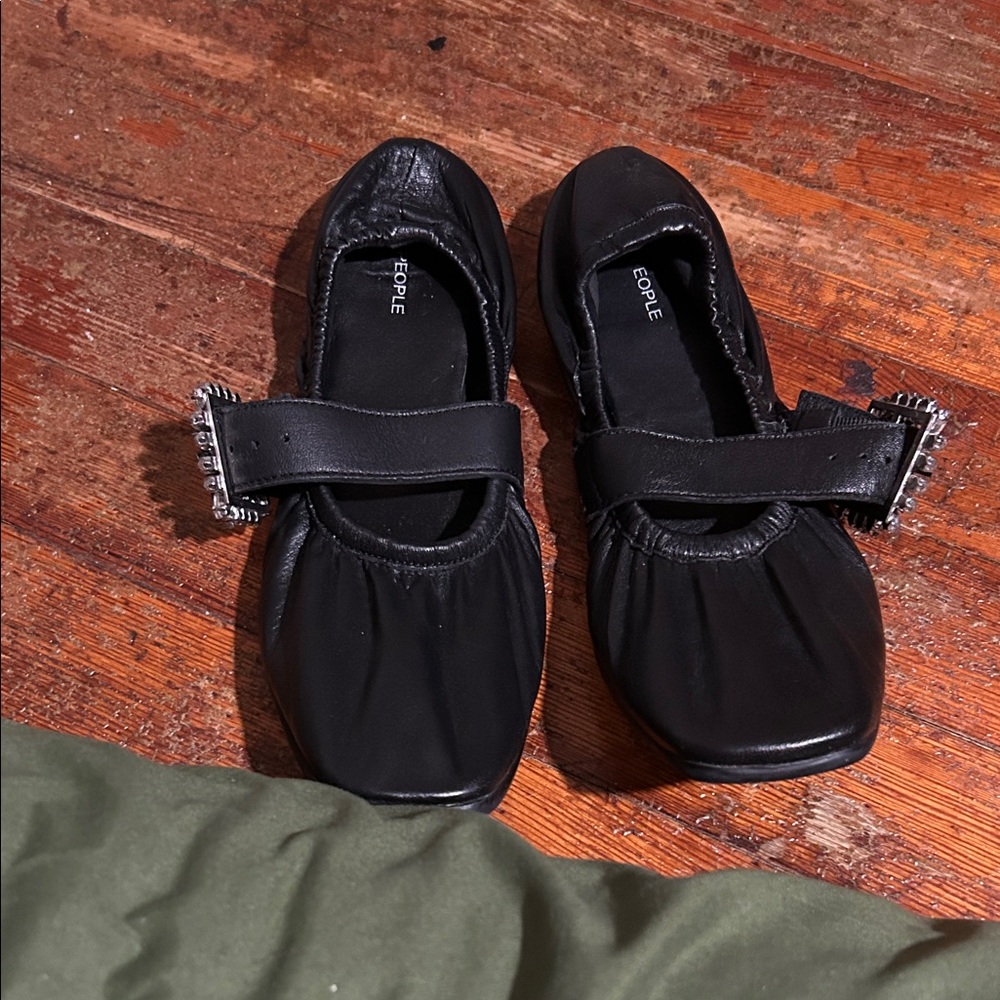 Elegant Black Women's Sandals by